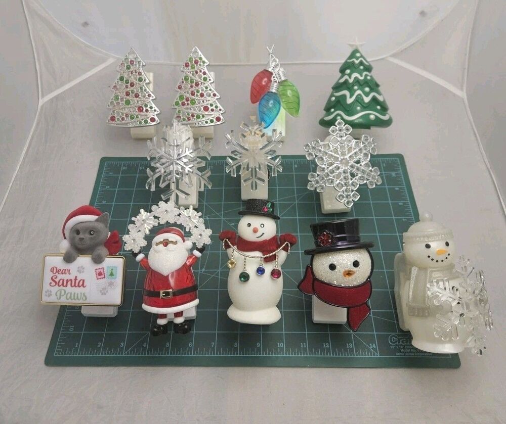 Bath & Body Works Wallflower Plug In Night Light Christmas Lot of 12